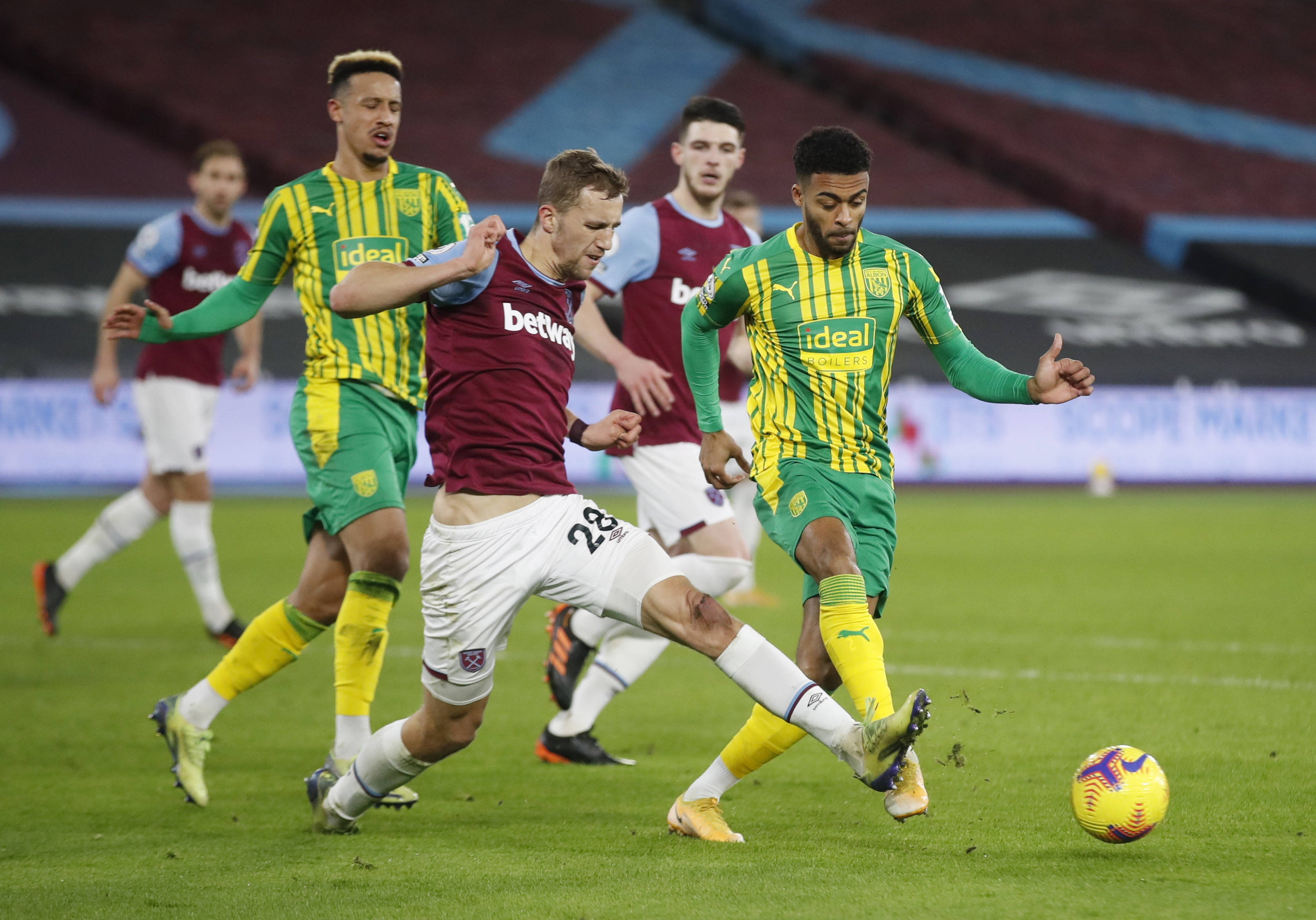 手能够在压 手能够在压