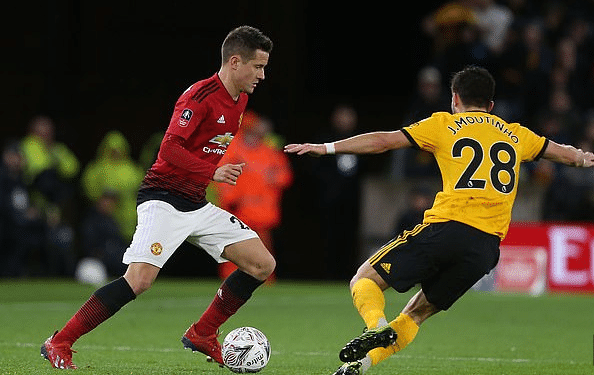 替补登场 替补登场